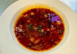 Oběd 05.03.2026 gulášová polévka