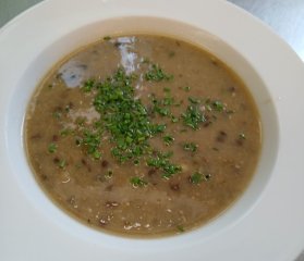 Oběd 03.06.2026 hrstková polévka