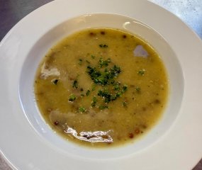 Oběd 06.03.2026 hrstková polévka