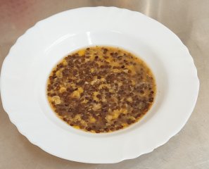 Oběd 08.01.2026 luštěninová polévka