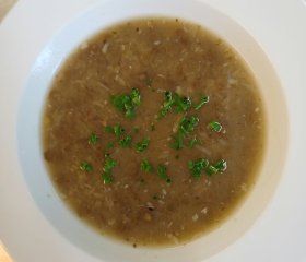 Oběd 19.08.2026 luštěninová polévka