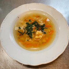 Oběd 13.10.2025 polévka z máslové jíšky