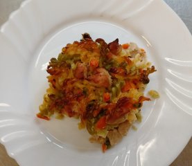 Oběd 17.02.2026 zapečené těstoviny s krůtím masem a zeleninou