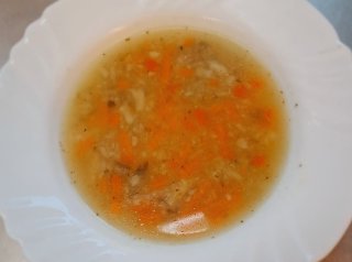 Oběd 02.02.2026 zeleninová polévka
